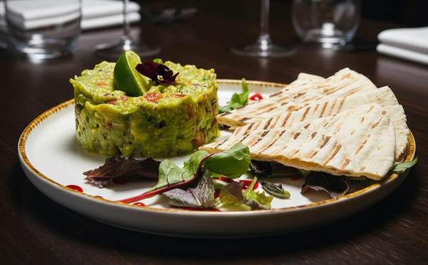  Guacamole cu lipie